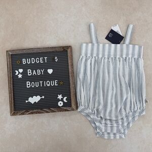 New Baby GAP Striped Sleeveless Bubble Romper in White and Blue